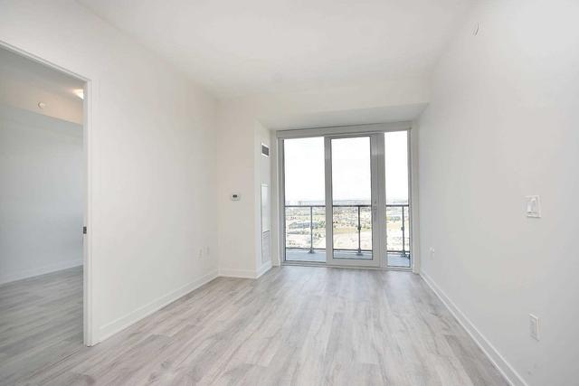 1801 - 4655 Metcalfe Ave, Condo with 2 bedrooms, 2 bathrooms and 1 parking in Mississauga ON | Image 5