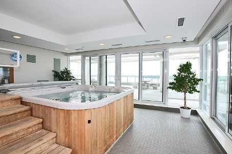 LPH-6 - 410 Queens Quay W, Condo with 2 bedrooms, 3 bathrooms and 1 parking in Toronto ON | Image 9