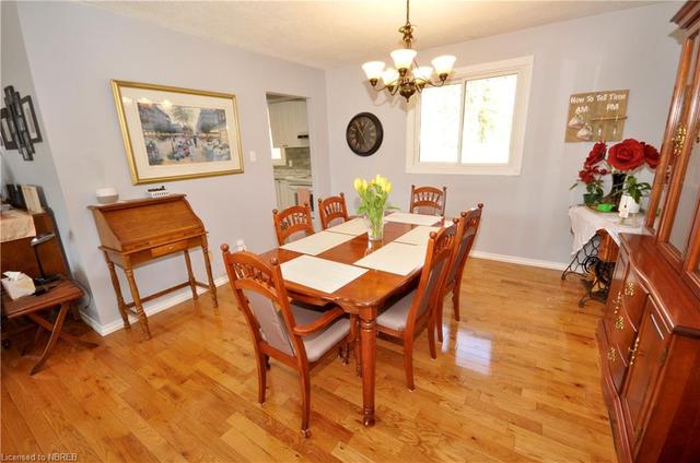 298 Rancier St, House detached with 3 bedrooms, 2 bathrooms and 5 parking in North Bay ON | Image 2