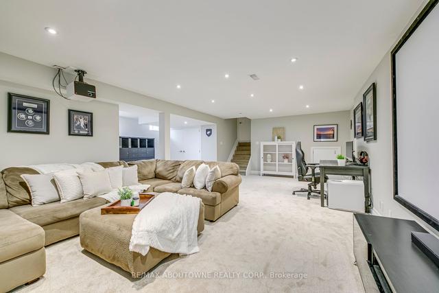 1386 Grosvenor St, House detached with 4 bedrooms, 2 bathrooms and 6 parking in Oakville ON | Image 27