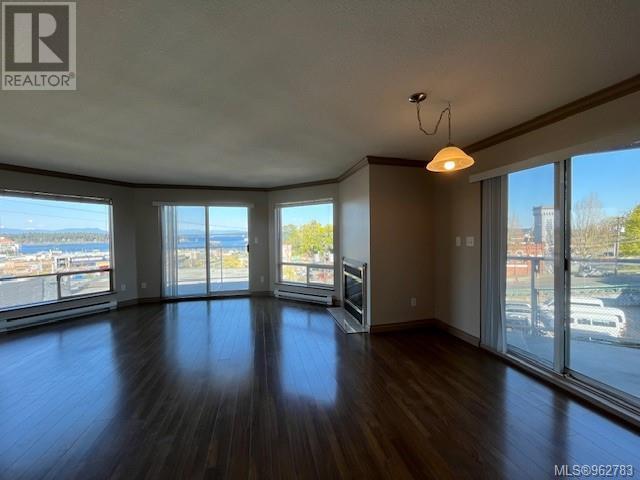 103 - 315 Hecate St, Condo with 2 bedrooms, 1 bathrooms and 1 parking in Nanaimo BC | Image 4
