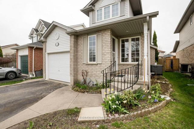 12 Whittaker Cres, House detached with 2 bedrooms, 2 bathrooms and 3 parking in Cambridge ON | Image 32