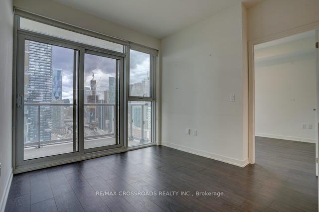 2807 - 20 Richardson St, Condo with 2 bedrooms, 2 bathrooms and 1 parking in Toronto ON | Image 8