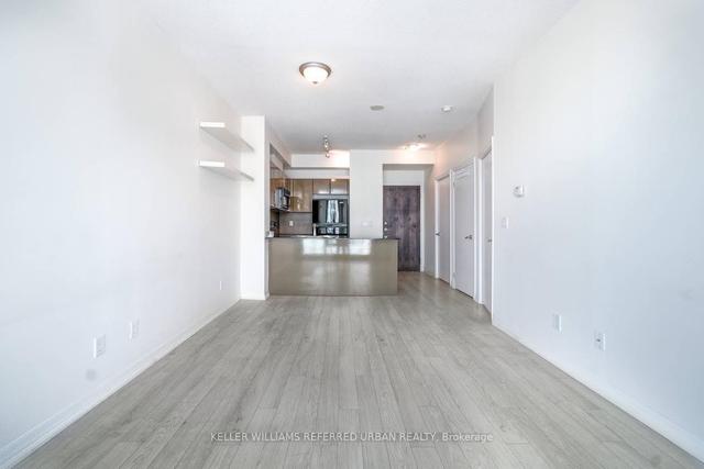 2404 - 16 Yonge St, Condo with 1 bedrooms, 1 bathrooms and 0 parking in Toronto ON | Image 3