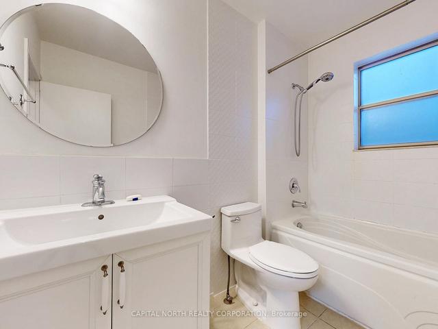 107 Elmwood Ave, House detached with 3 bedrooms, 2 bathrooms and 3 parking in Toronto ON | Image 28