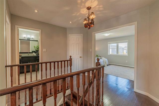 26 Cranston Ave, House detached with 3 bedrooms, 4 bathrooms and 2 parking in Ajax ON | Image 7