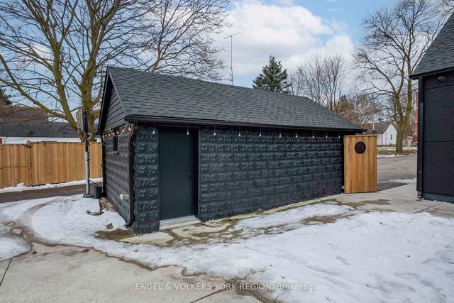 13169 York Regional Rd 27, House detached with 2 bedrooms, 3 bathrooms and 9 parking in King ON | Image 30