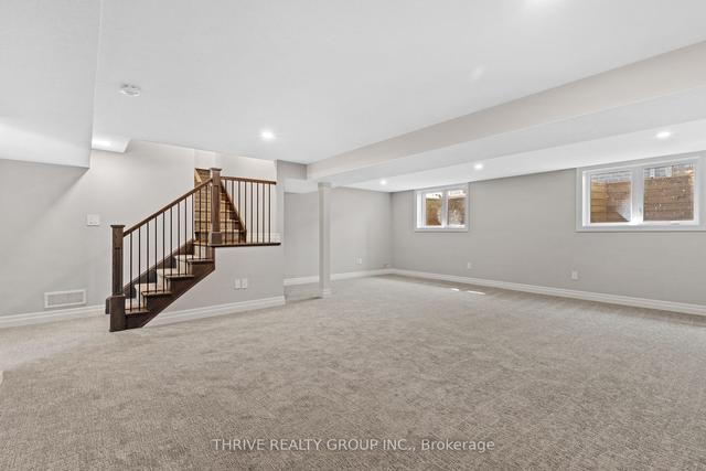 1 - 1061 Eagletrace Dr, Condo with 4 bedrooms, 4 bathrooms and 4 parking in London ON | Image 35