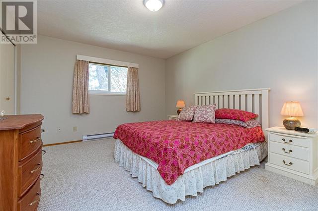 10149 Turnmill Close, House detached with 3 bedrooms, 2 bathrooms and 1 parking in Sidney BC | Image 16