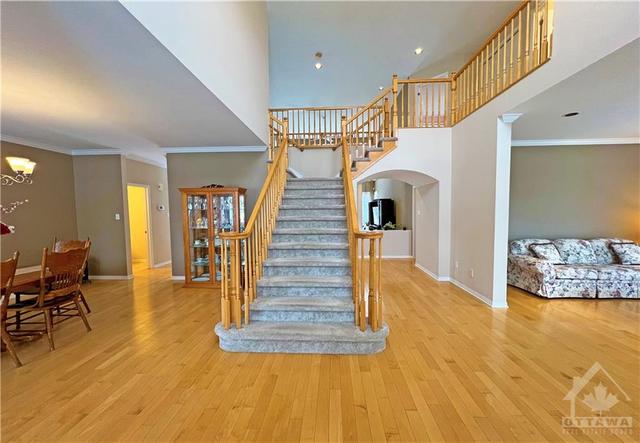 68 Tradewinds Dr, House detached with 4 bedrooms, 5 bathrooms and 4 parking in Ottawa ON | Image 6