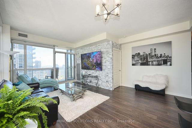 2604 - 225 Webb Dr, Condo with 1 bedrooms, 2 bathrooms and 1 parking in Mississauga ON | Image 2