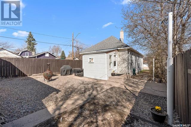 416 10th Avenue Nw, House detached with 2 bedrooms, 1 bathrooms and null parking in Moose Jaw SK | Image 29