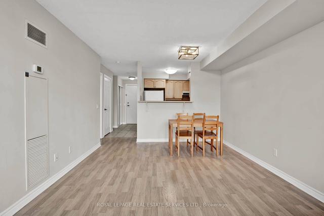 303 - 710 Humberwood Blvd, Condo with 1 bedrooms, 1 bathrooms and 1 parking in Toronto ON | Image 3