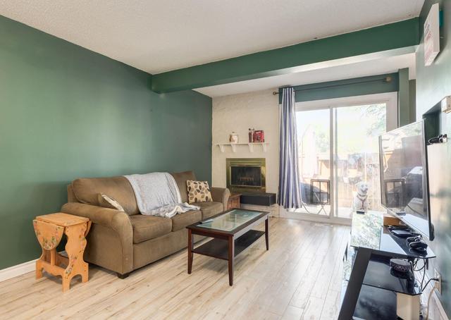 124 - 3219 56 St Ne, Home with 3 bedrooms, 1 bathrooms and 2 parking in Calgary AB | Image 5