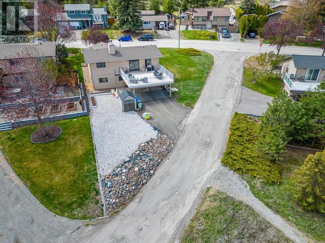 2113 Sifton Ave, House detached with 5 bedrooms, 2 bathrooms and null parking in Kamloops BC | Image 32