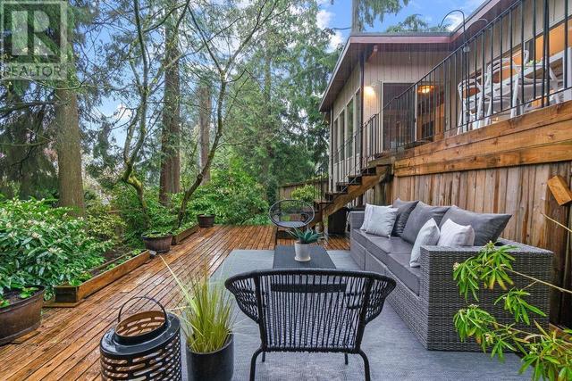2573 Shelley Road, House detached with 4 bedrooms, 3 bathrooms and 2 parking in North Vancouver BC | Image 20