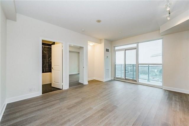 601 - 33 Shore Breeze Dr, Condo with 1 bedrooms, 1 bathrooms and 1 parking in Toronto ON | Image 4