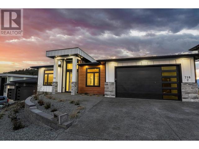718 Carnoustie Drive, House detached with 6 bedrooms, 4 bathrooms and 2 parking in Kelowna BC | Image 1
