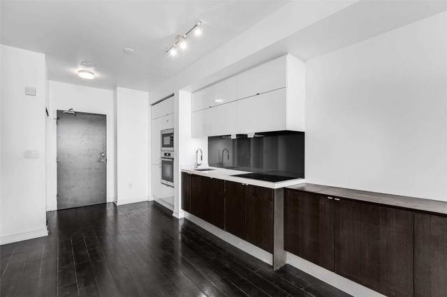 4110 - 21 Iceboat Terr, Condo with 1 bedrooms, 1 bathrooms and 0 parking in Toronto ON | Image 18