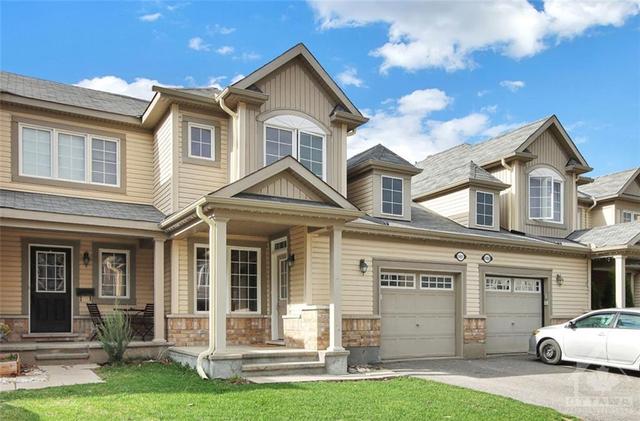3107 Burritts Rapids Pl, Townhouse with 3 bedrooms, 2 bathrooms and 2 parking in Ottawa ON | Image 2