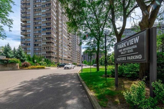 1212 - 1580 Mississauga Valley Blvd, Condo with 2 bedrooms, 2 bathrooms and 2 parking in Mississauga ON | Image 12