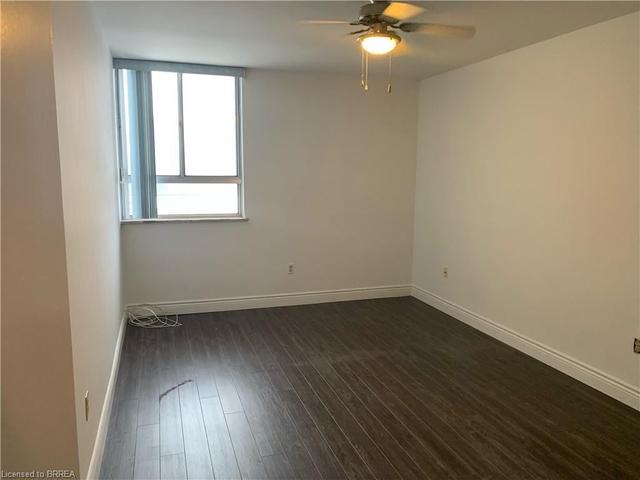 412 - 1 Massey Sq, Condo with 1 bedrooms, 1 bathrooms and 0 parking in Toronto ON | Image 11