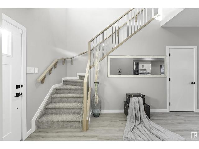 45 - 130 Hawks Ridge Bv Nw, House attached with 4 bedrooms, 3 bathrooms and null parking in Edmonton AB | Image 3