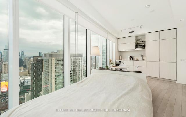 3812 - 197 Yonge St S, Condo with 1 bedrooms, 1 bathrooms and 0 parking in Toronto ON | Image 6