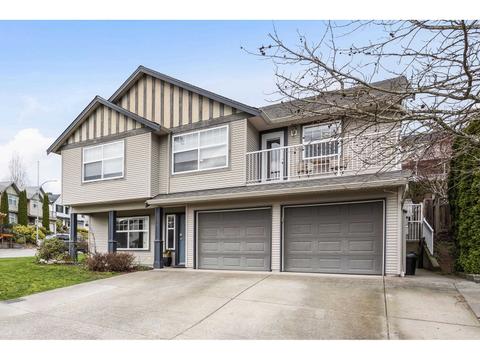 3324 Mckinley Dr, Abbotsford, BC, V2S8M8 | Card Image