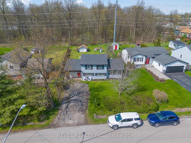 612 Oakes Dr, House detached with 3 bedrooms, 2 bathrooms and 5 parking in Fort Erie ON | Image 26