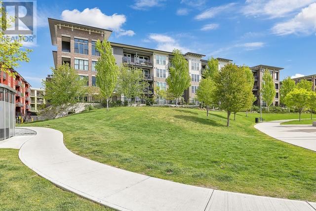 111 - 1775 Chapman Pl, Condo with 2 bedrooms, 1 bathrooms and 1 parking in Kelowna BC | Image 40