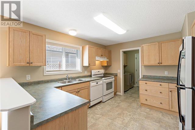 3921 Deerwood Blvd, House other with 2 bedrooms, 2 bathrooms and 3 parking in Nanaimo BC | Image 13