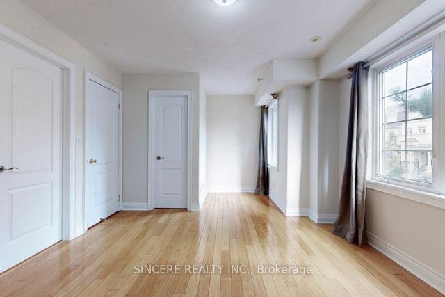 C - 2 Clairtrell Rd, Townhouse with 3 bedrooms, 4 bathrooms and 2 parking in Toronto ON | Image 7