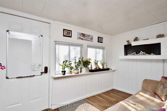 5584 Highway 12, House detached with 3 bedrooms, 2 bathrooms and 8 parking in Ramara ON | Image 11