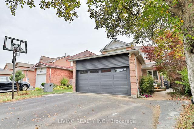 bsmt - 462 Luzon Cres, House detached with 2 bedrooms, 1 bathrooms and 1 parking in Mississauga ON | Image 1