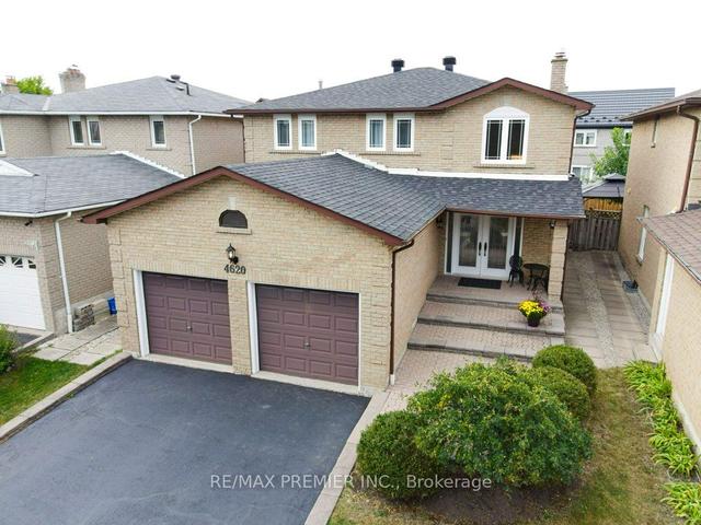 4620 Dunedin Cres, House detached with 4 bedrooms, 4 bathrooms and 4 parking in Mississauga ON | Image 1
