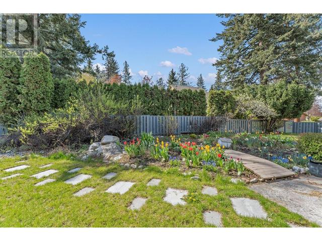 4715 Parkridge Dr, House detached with 5 bedrooms, 4 bathrooms and 7 parking in Kelowna BC | Image 60
