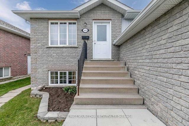 48 Cassandra Dr, House detached with 2 bedrooms, 2 bathrooms and 3 parking in Barrie ON | Image 1