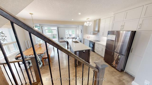 206 Spring Garden Dr, House detached with 3 bedrooms, 4 bathrooms and 4 parking in Waterloo ON | Image 6