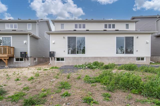 344 Buckthorn Dr, House semidetached with 3 bedrooms, 3 bathrooms and 2 parking in Kingston ON | Image 22