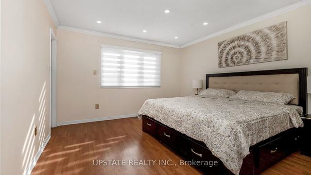 40 Hood Cres, House detached with 3 bedrooms, 4 bathrooms and 6 parking in Brampton ON | Image 13