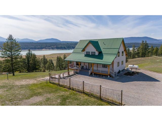 779 Sundown Lane, House detached with 3 bedrooms, 4 bathrooms and null parking in East Kootenay B BC | Image 3