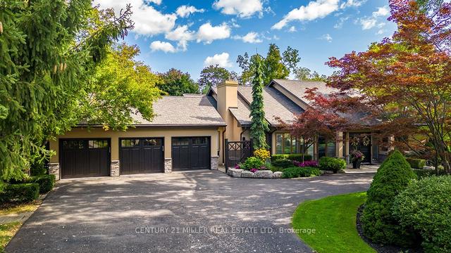 59 Colonial Cres, House detached with 4 bedrooms, 5 bathrooms and 12 parking in Oakville ON | Image 12