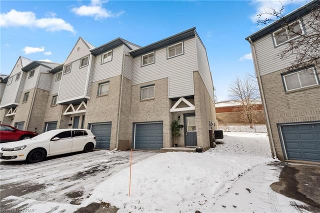 11 - 589 Beechwood Drive, House attached with 3 bedrooms, 1 bathrooms and 2 parking in Waterloo ON | Image 23