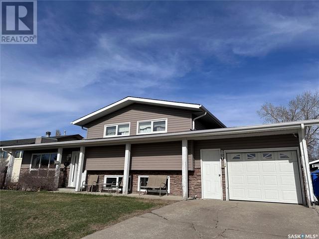488 Willow Bay, House detached with 4 bedrooms, 3 bathrooms and null parking in Estevan SK | Image 2
