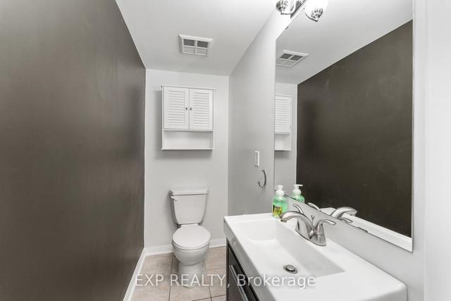 1507 - 26 Laidlaw St, Townhouse with 2 bedrooms, 2 bathrooms and 1 parking in Toronto ON | Image 3