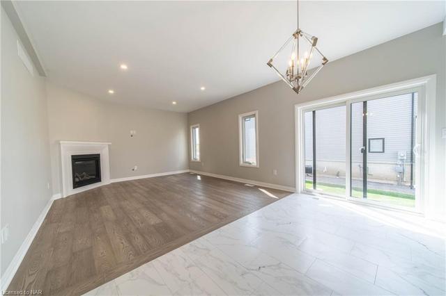 1 Alicia Cres, House detached with 5 bedrooms, 2 bathrooms and 4 parking in Thorold ON | Image 34