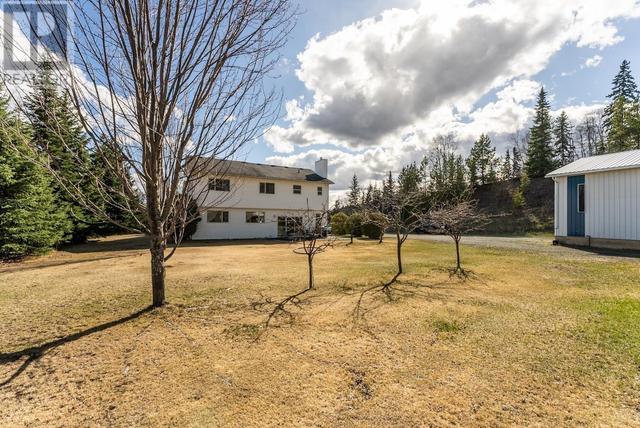 2436 W Knell Rd, House detached with 4 bedrooms, 3 bathrooms and null parking in Prince George BC | Image 38