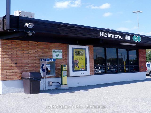 48 Roseview Ave, House detached with 3 bedrooms, 2 bathrooms and 7 parking in Richmond Hill ON | Image 21