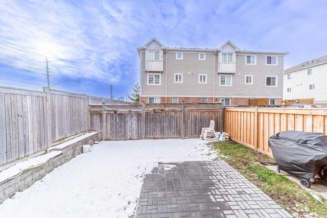 859 Bourne Cres, House attached with 3 bedrooms, 4 bathrooms and 3 parking in Oshawa ON | Image 20